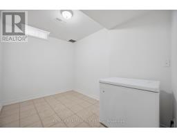 30 Maple Beach Crescent, Brampton, ON L7A2T8 Photo 36
