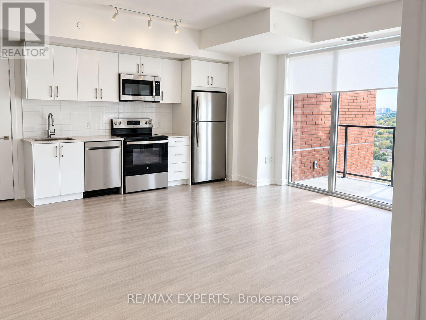1921 - 4010 EGLINTON AVENUE W, Toronto (Humber Heights) — photo 8