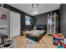 3135 24 Av Nw, Edmonton, AB T6T0C9 Photo 35