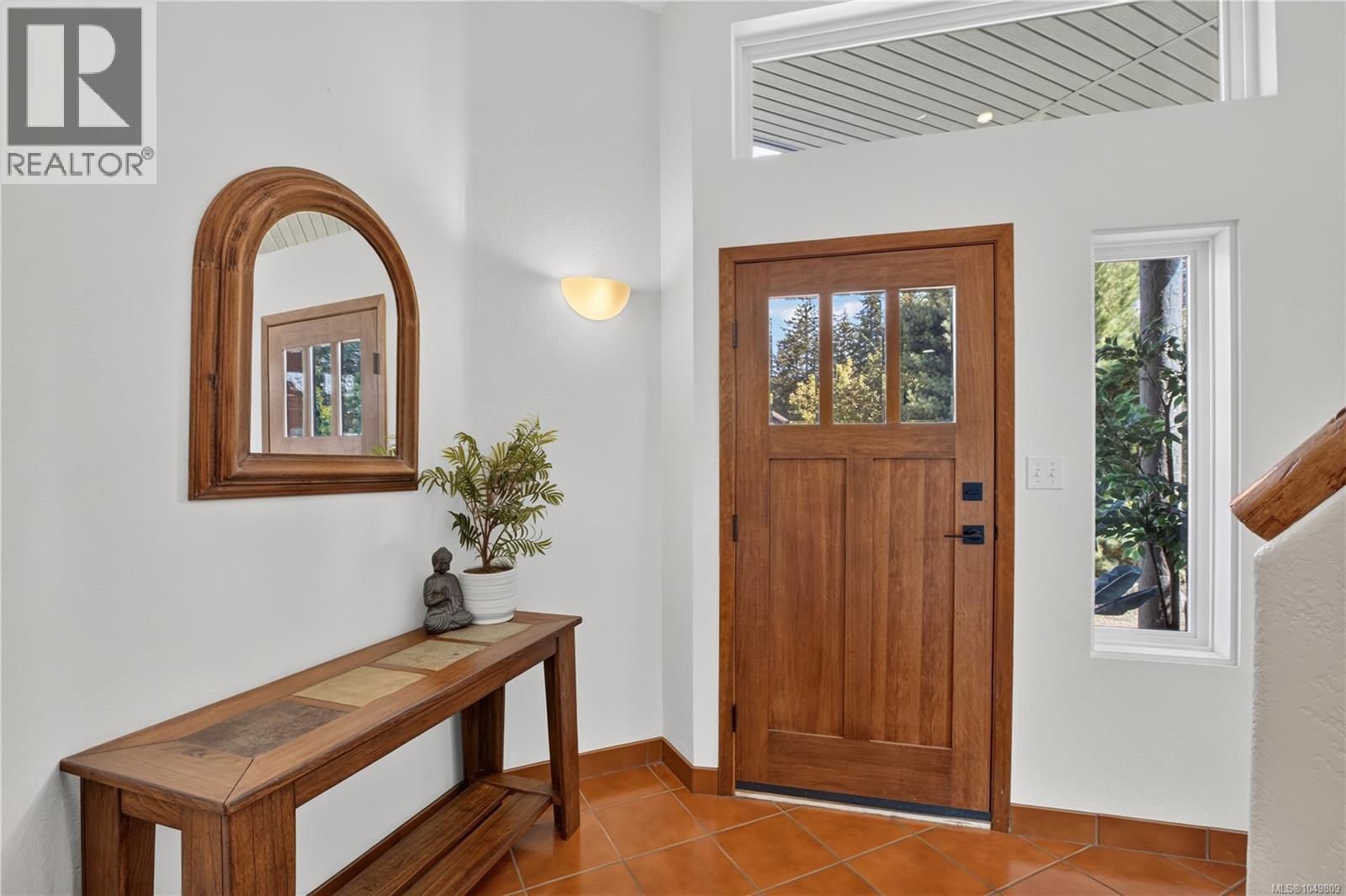5225 Island Hwy N, Courtenay