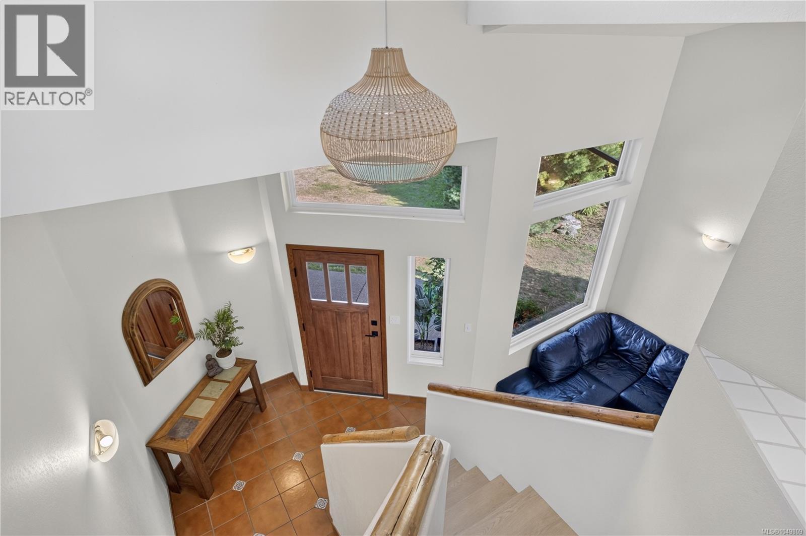 5225 Island Hwy N, Courtenay