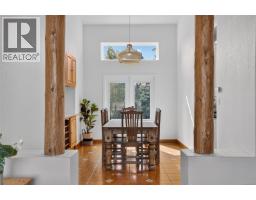 Laundry room - 5225 Island Hwy N, Courtenay, BC V9J1S7 Photo 9