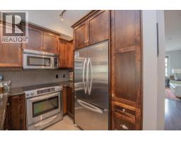 333 Longspoon Drive Unit# 30, Vernon, BC V1H2L1 Photo 16