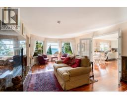 806 Hummingbird Lane, Bowen Island, BC V0N1G1 Photo 18