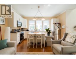 806 Hummingbird Lane, Bowen Island, BC V0N1G1 Photo 33