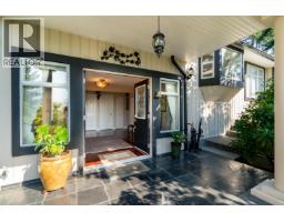 806 Hummingbird Lane, Bowen Island, BC V0N1G1 Photo 31