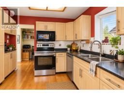 406 1215 Lansdowne Drive, Coquitlam, BC V3E2P2 Photo 11