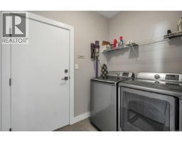 721 Timberline Dr, Campbell River, BC V9H0A3 Photo 42