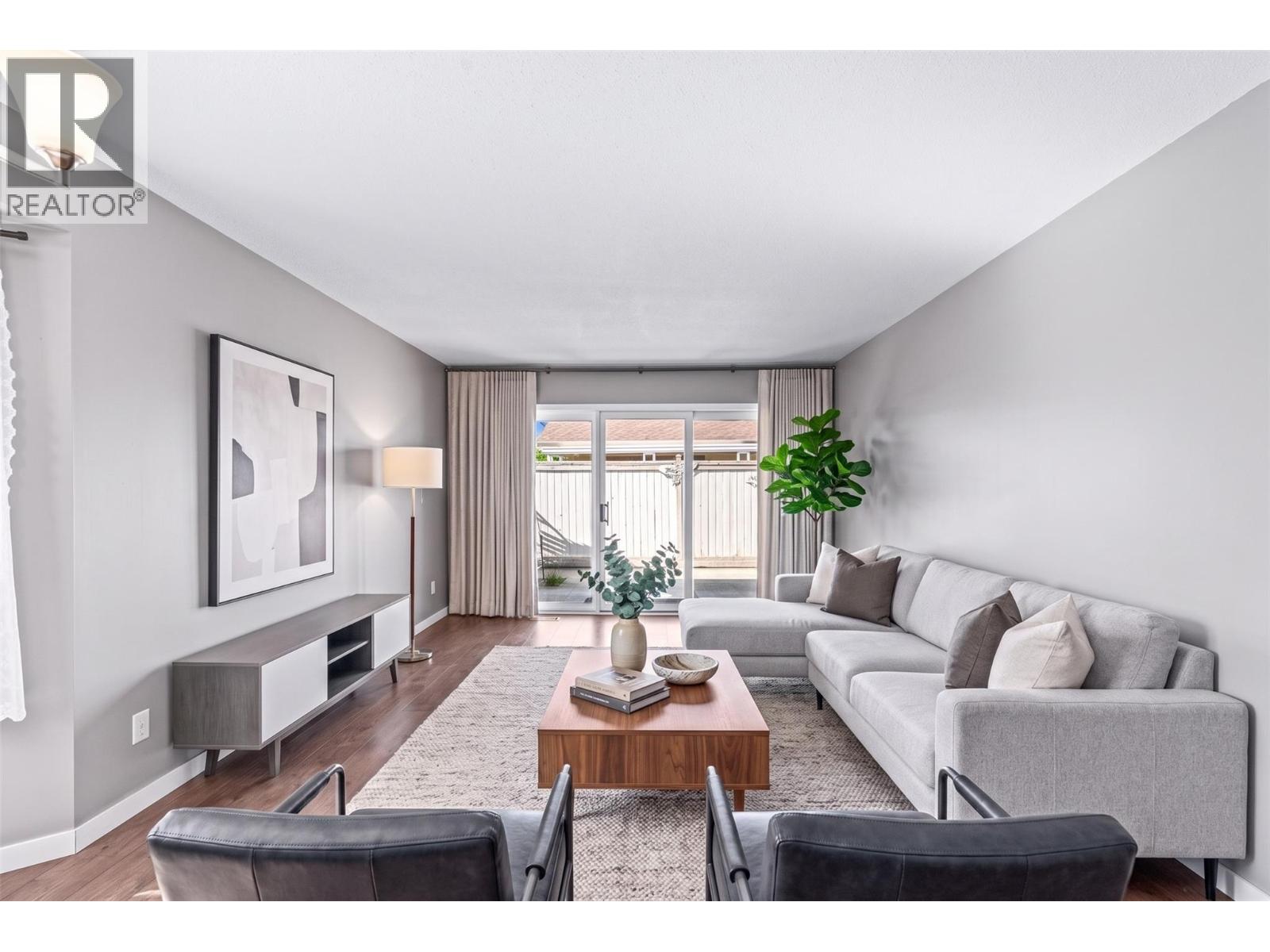 #25 2107 43 Avenue - 14