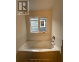 73 Royal Oak Crescent, Loyalist, ON K0H1G0 Photo 20