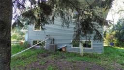 4pc Bathroom - 1 Main Street, St Leon, MB R0G2E0 Photo 6