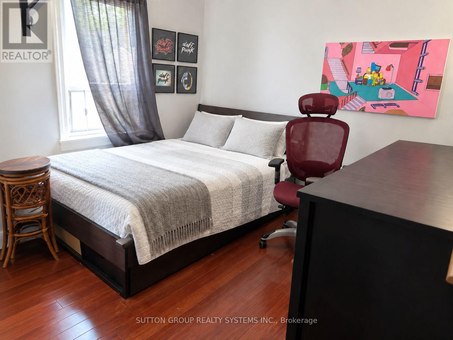 2094 DUFFERIN STREET, Toronto (Caledonia-Fairbank) — photo 7