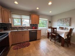 25 Holly Street, Pine Falls, MB R0E1M0 Photo 16