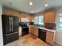 25 Holly Street, Pine Falls, MB R0E1M0 Photo 19