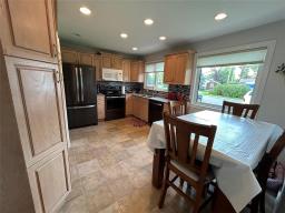 25 Holly Street, Pine Falls, MB R0E1M0 Photo 18
