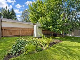250 Railway Street Se, Altona, MB R0G0B3 Photo 20