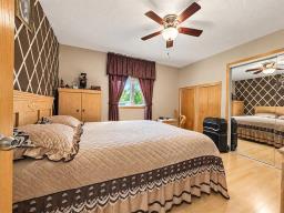 Bedroom - 250 Railway Street Se, Altona, MB R0G0B3 Photo 10