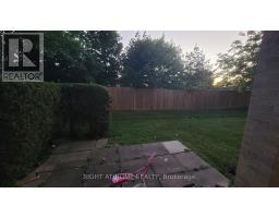 108 - 733 Deveron Crescent, London South, ON N5Z4X7 Photo 8