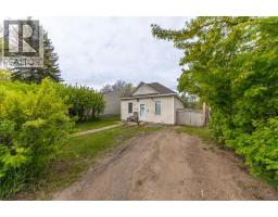 5620 49 Avenue, Lloydminster, SK S9V0E5 Photo 20