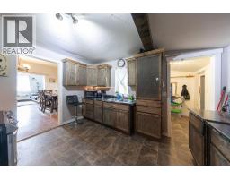 5620 49 Avenue, Lloydminster, SK S9V0E5 Photo 8