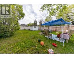 5620 49 Avenue, Lloydminster, SK S9V0E5 Photo 17