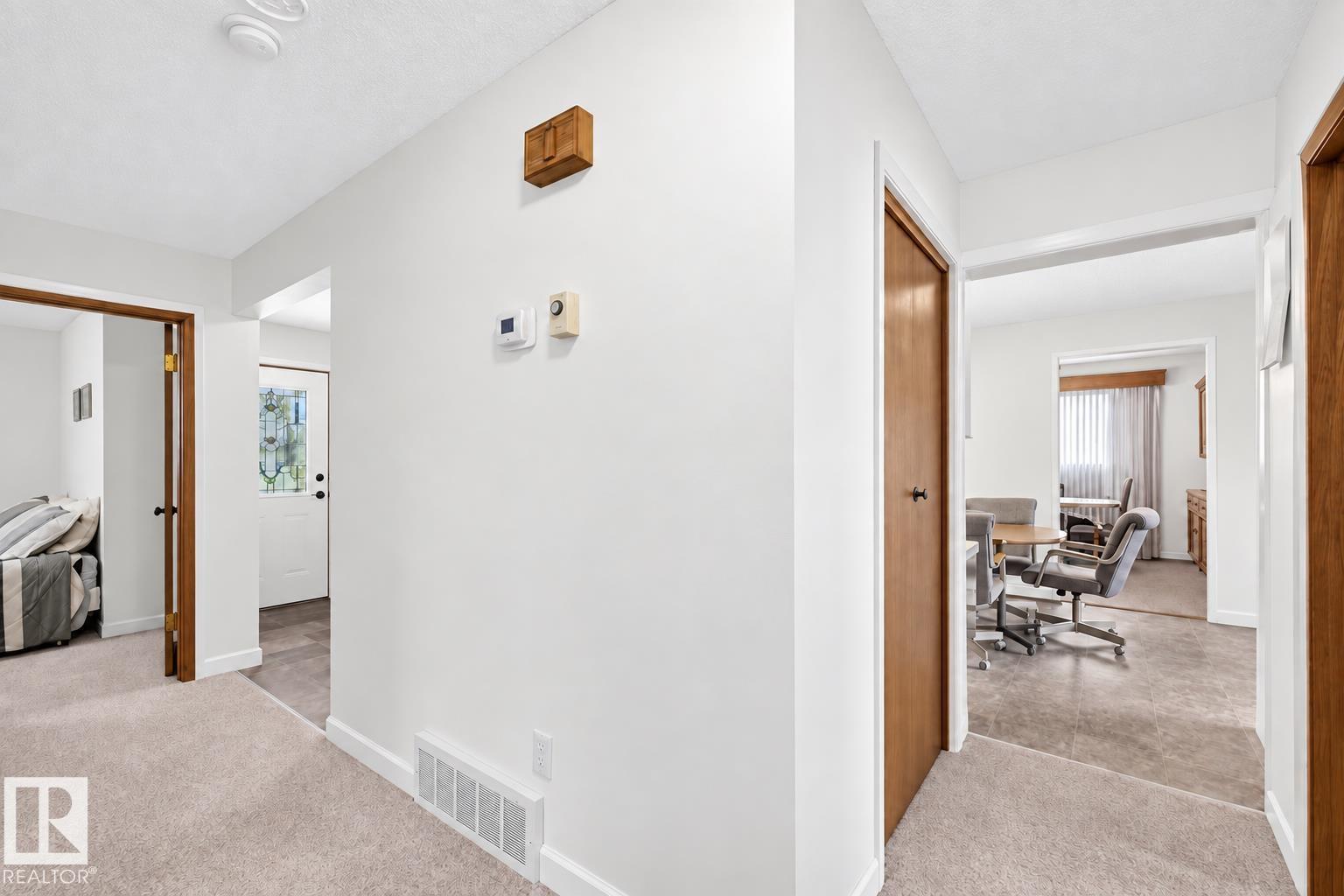 7011 141 Avenue NW NW - 11