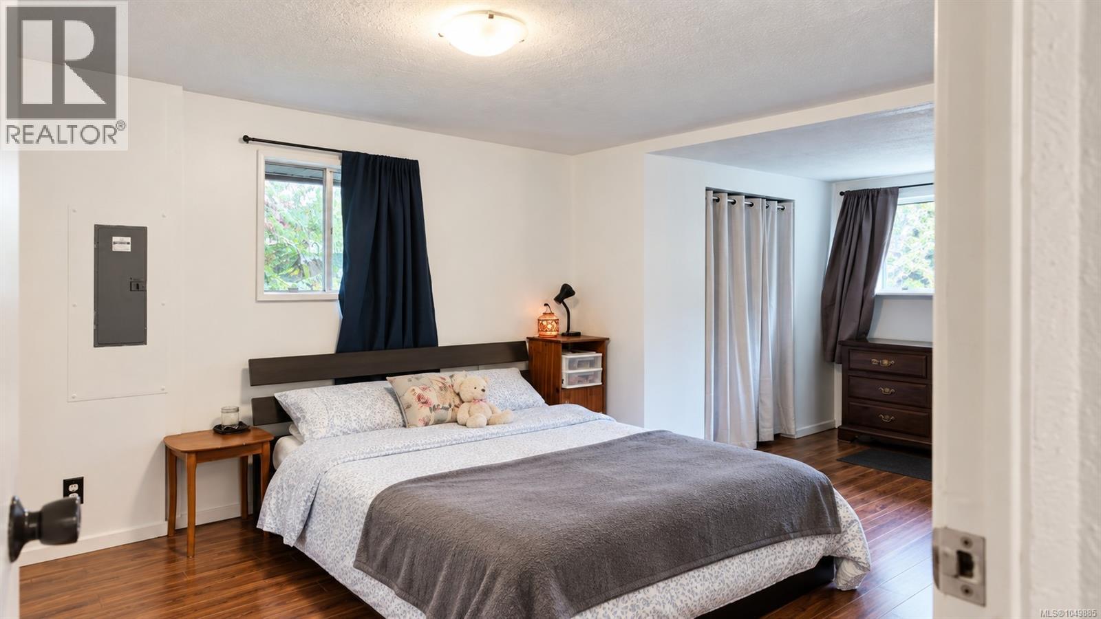 3897 Searidge Pl - Image 17