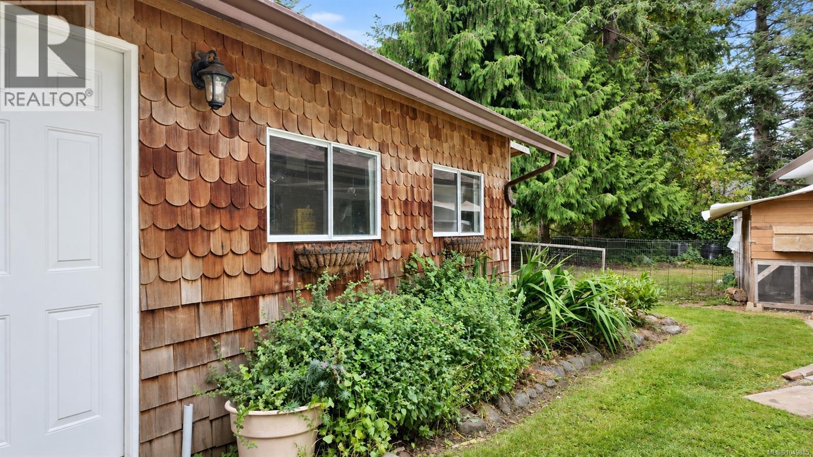3897 Searidge Pl - Image 50