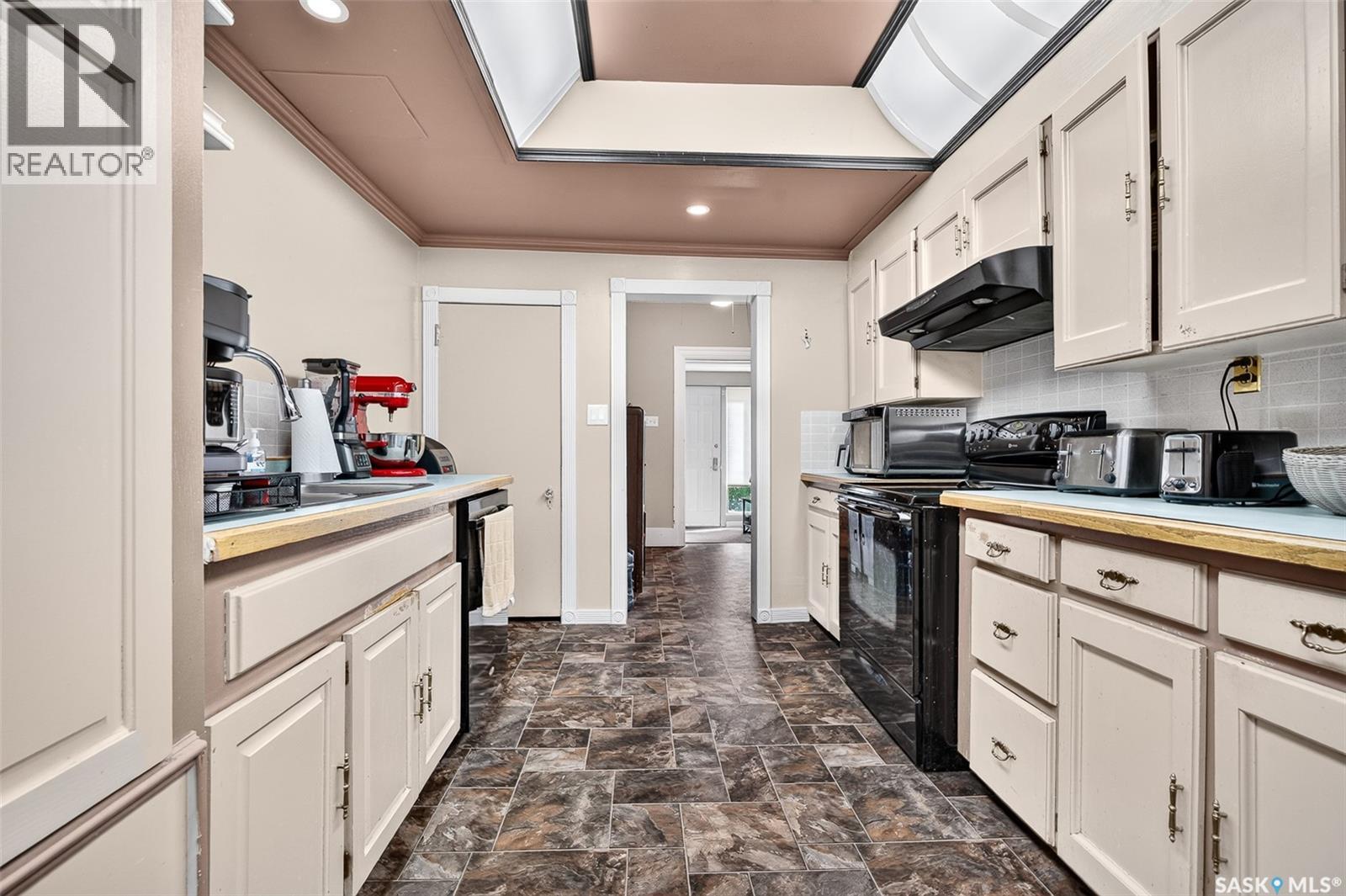 1120 Algoma AVENUE, Moose Jaw — photo 9