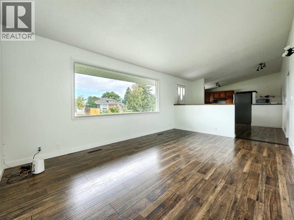 462 28 Street - 6