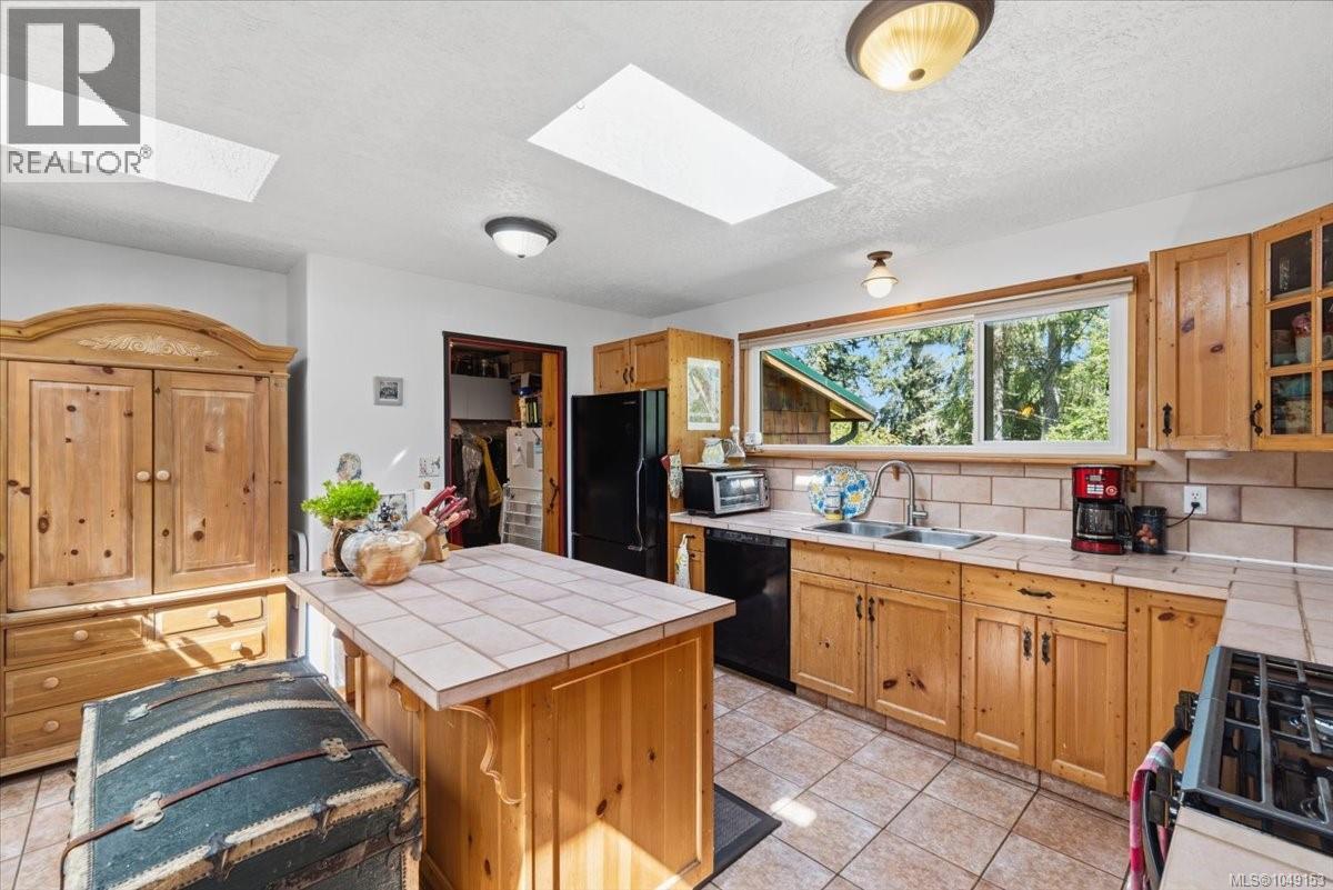 13545 Cedar Rd, Nanaimo — photo 6