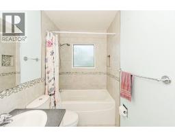 5015 58 Street, Camrose, AB T4V2G7 Photo 15