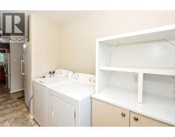 5015 58 Street, Camrose, AB T4V2G7 Photo 18