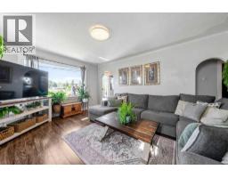 Family room - 101 S Railway Street, Okotoks, AB T1S1K6 Photo 6
