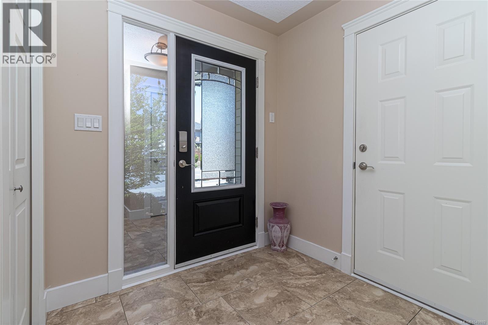 9611 Askew Creek Dr - Image 10