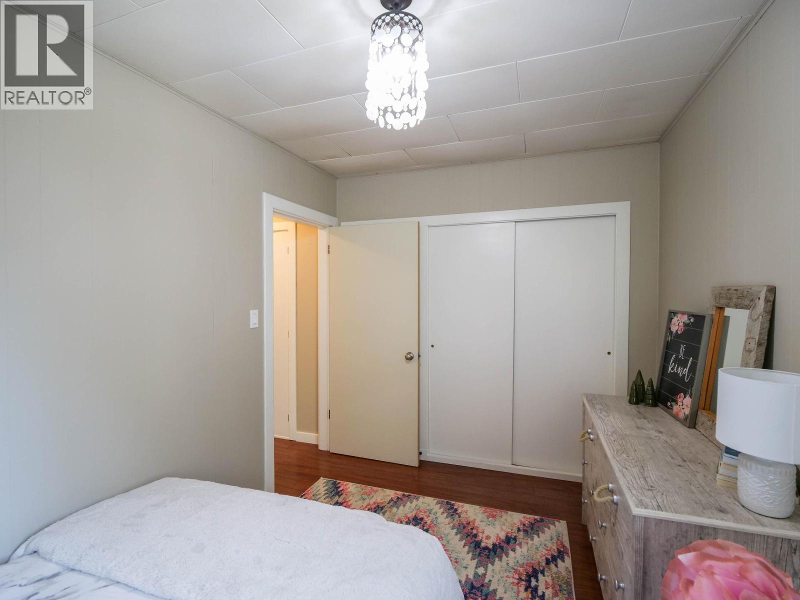 108 GORDON AVENUE - Image 16