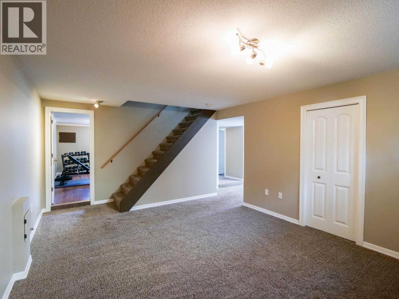 108 GORDON AVENUE - Image 20