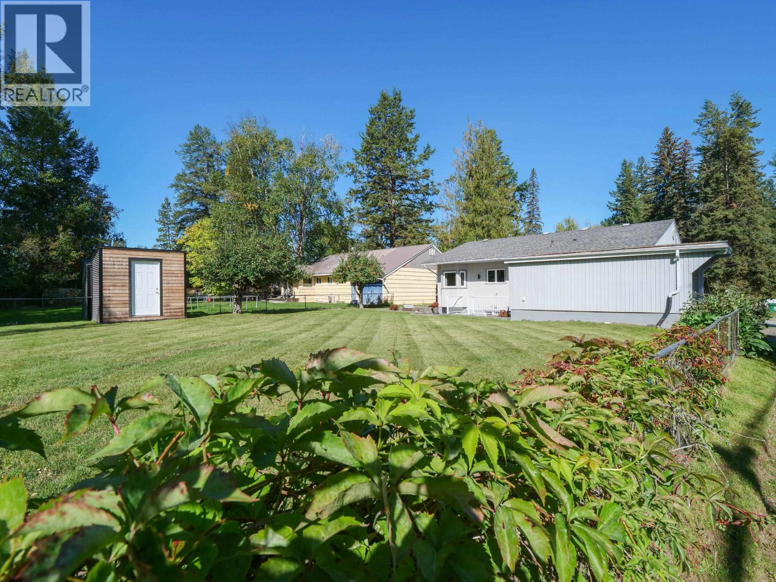 108 GORDON AVENUE - Image 34