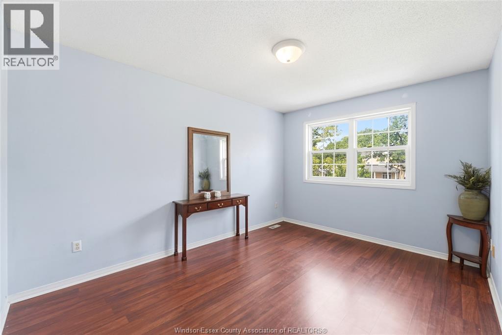 573 PALL MALL STREET - Image 29