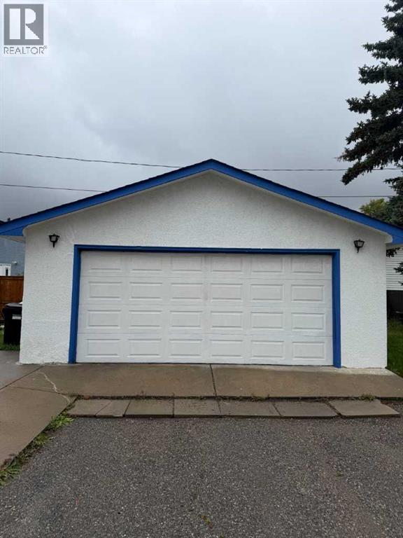 1805 OLYMPIA Drive SE, Calgary — photo 2