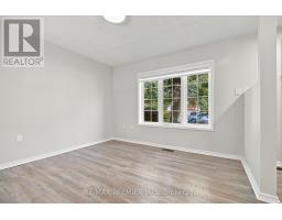 Bedroom 3 - 54 Hersey Crescent N, Barrie, ON L4N8R2 Photo 8