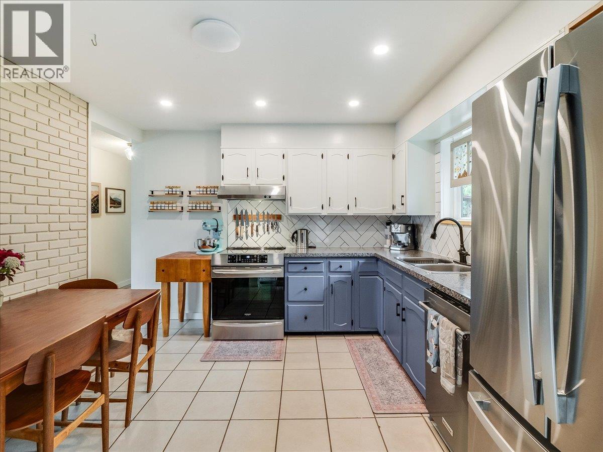 622 EIGHTH Street - Image 11