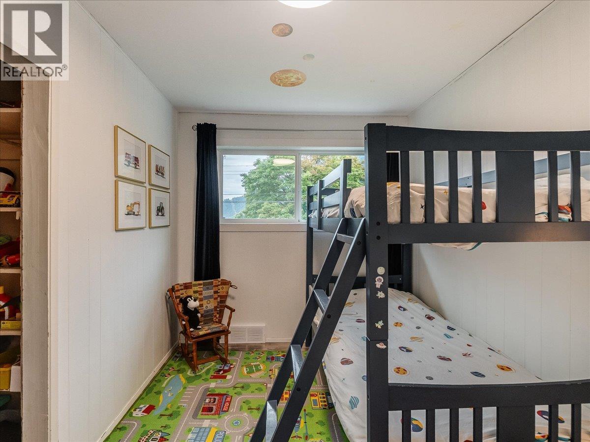 622 EIGHTH Street - Image 24