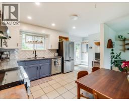 622 Eighth Street, Nelson, BC V1L3A7 Photo 13