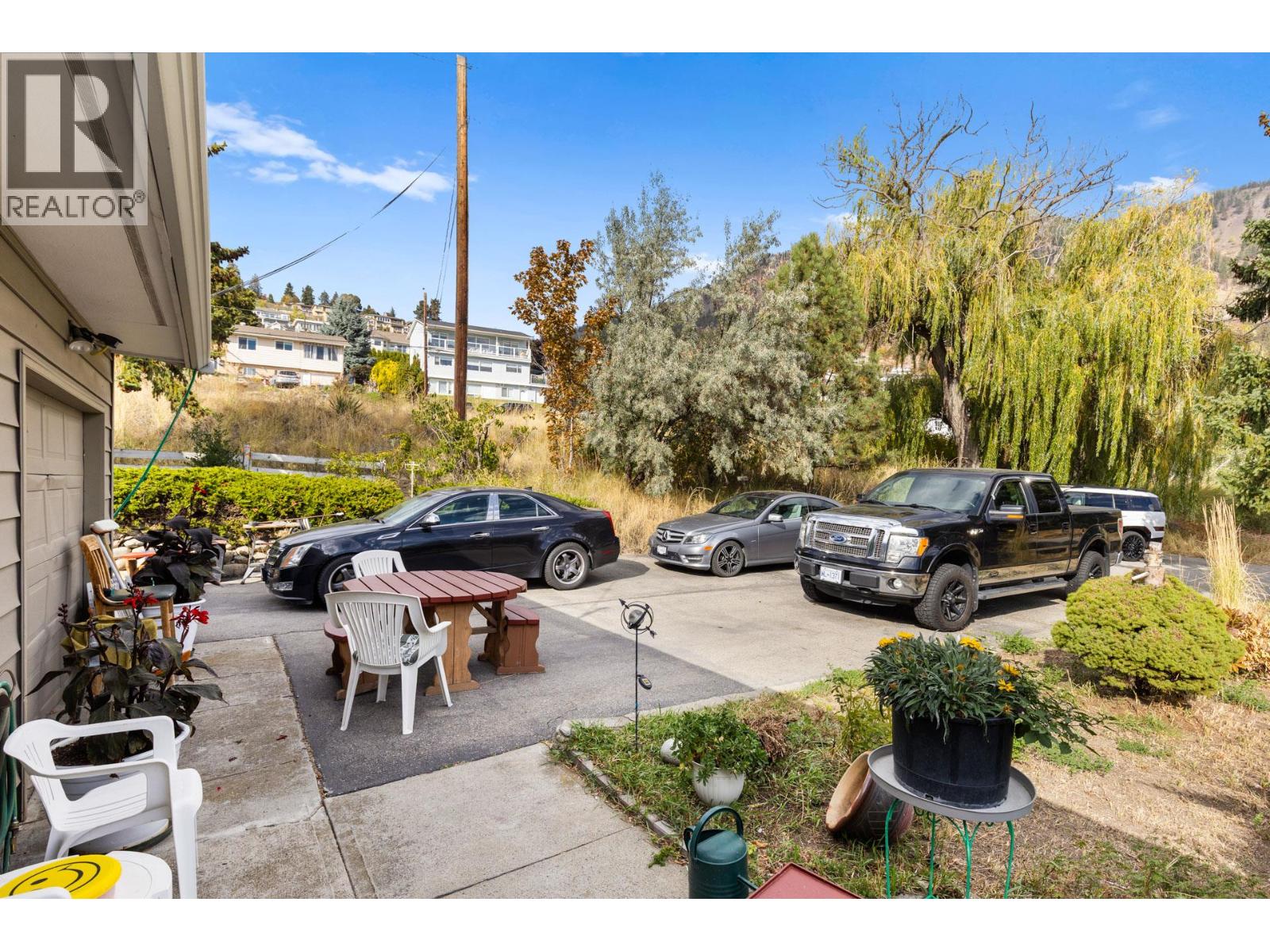 5284 Tailyour Lane, Peachland