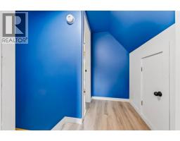 660 Dickens Street, Warfield, BC V1R2B6 Photo 33