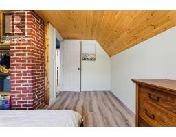 660 Dickens Street, Warfield, BC V1R2B6 Photo 34