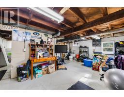 660 Dickens Street, Warfield, BC V1R2B6 Photo 43
