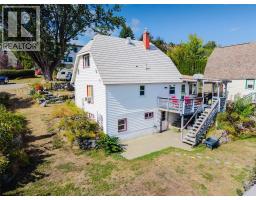 660 Dickens Street, Warfield, BC V1R2B6 Photo 45