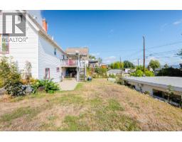 660 Dickens Street, Warfield, BC V1R2B6 Photo 52